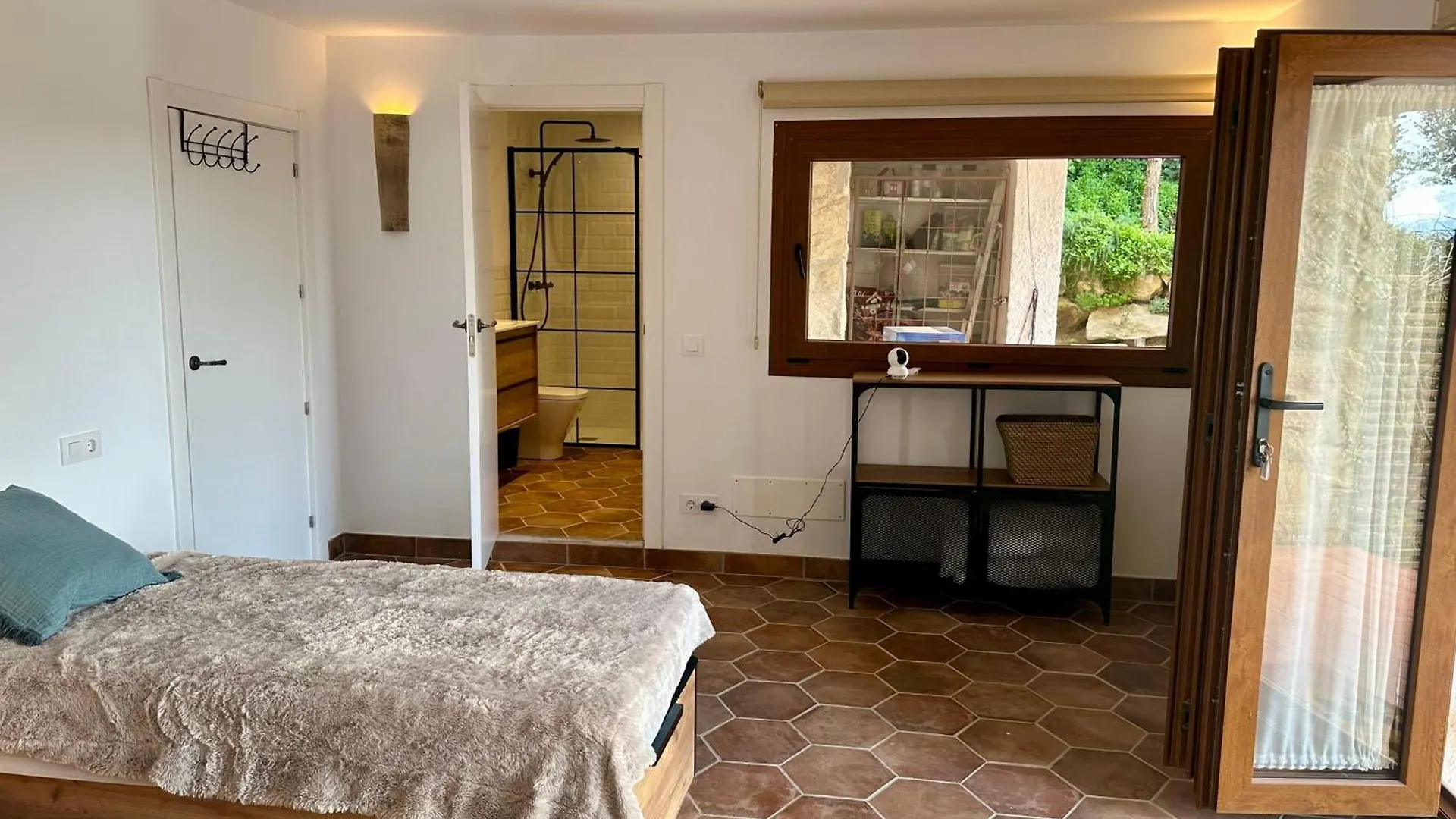 Praga 2 - Encantadora Casa Con Piscina Y Vistas Al Bosque! Pals Spain